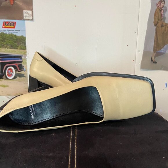 Vagabond Shoes - Picture 3 of 5